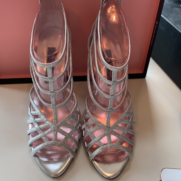 Nina Medina Silver Baby Glitter Heel NEVER WORN - Picture 3 of 4